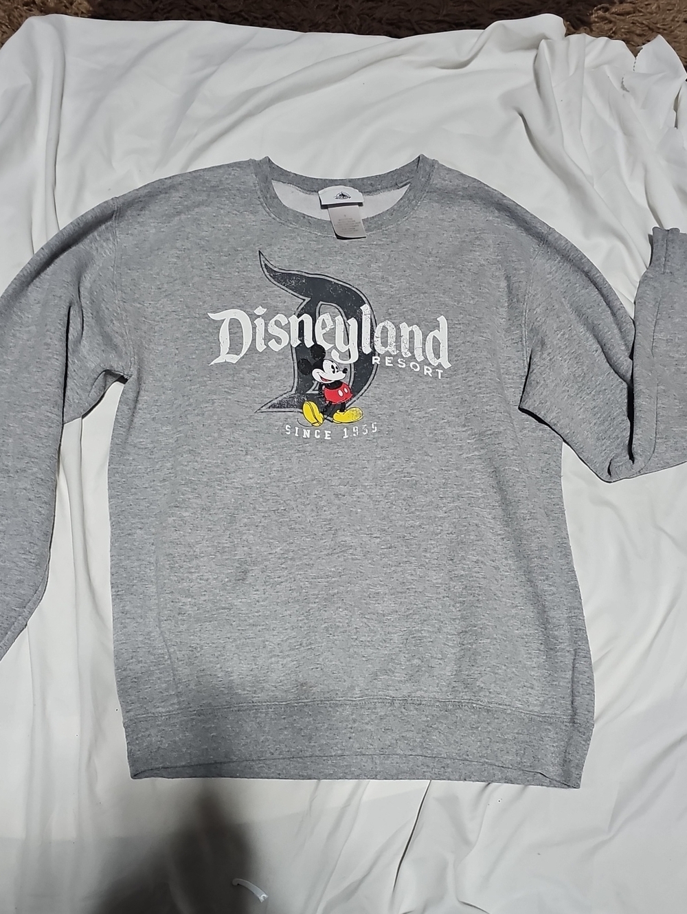 Disney Resort Gray Mickey Mouse Crewneck Sweatshirt S P2p20 L25 - Picture 2 of 3